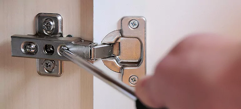 Creaky Door Hinges Fix in The Crossings, FL
