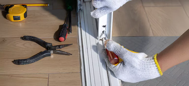 Sliding Glass Door Repair in The Crossings
