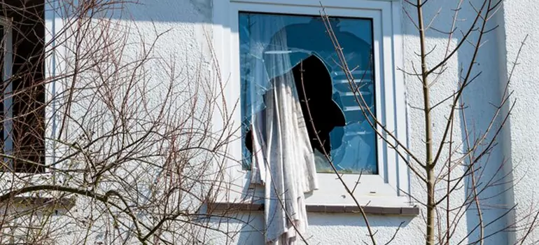 Storm Window Installation Contractors in The Crossings, FL