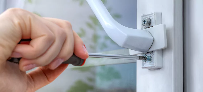 Window Crack Repair in The Crossings, FL