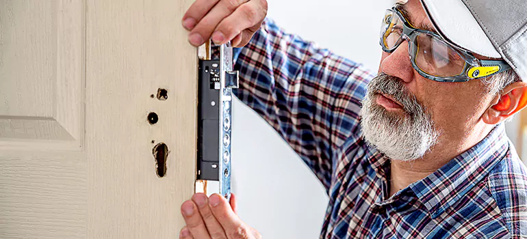 Exterior Door Handle Replacement in The Crossings, FL
