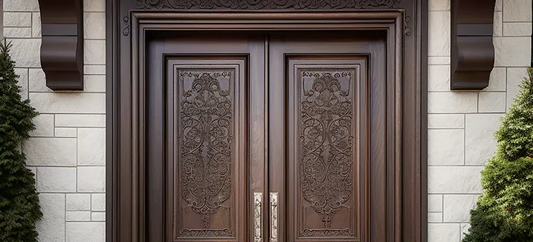 Front Door Moulding in The Crossings, FL