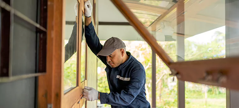Double Hung Vinyl Window Sash Replacement in The Crossings, FL